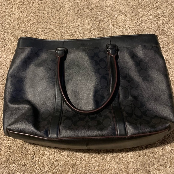 Coach Handbags - RARELY USED COACH LAP TOP BAG